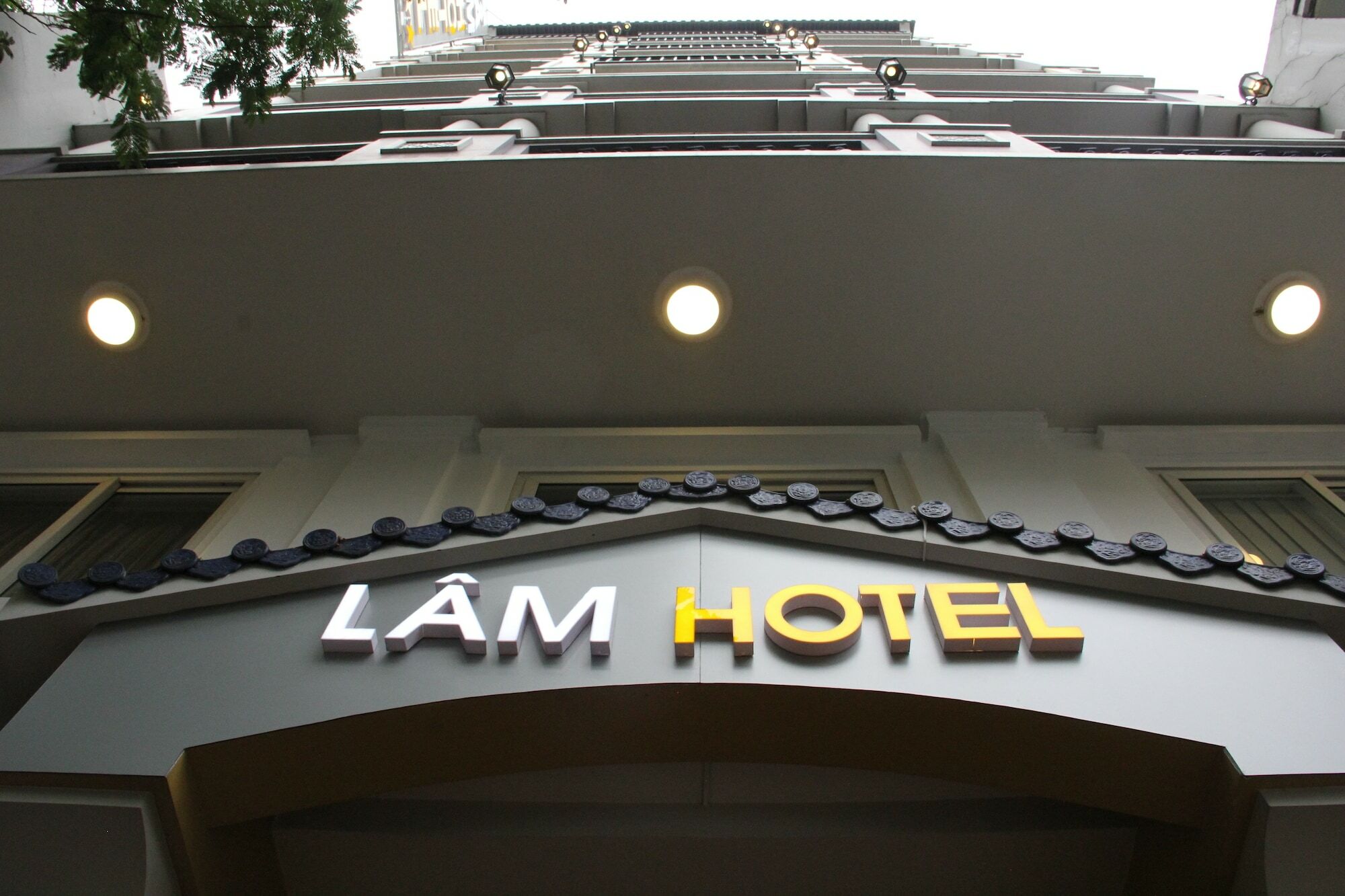 ลาม โฮเต็ล Hotel โฮจิมินห์ซิตี้ ภายนอก รูปภาพ